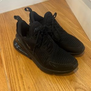 Nike air 270s black size 9.5